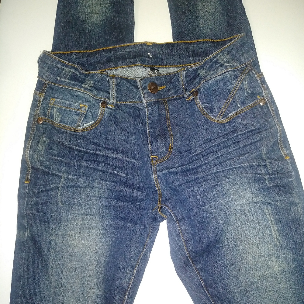 Nine Planet Jeans